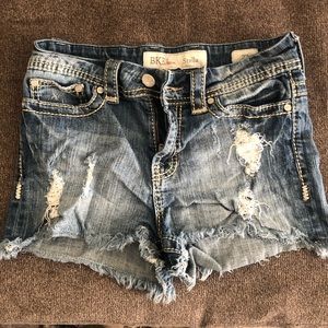 BKE Stella distressed shorts SIZE 27